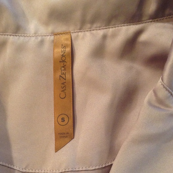 Casa Zeta-Jones Faux Silk Pajama Set| size S - Picture 5 of 8